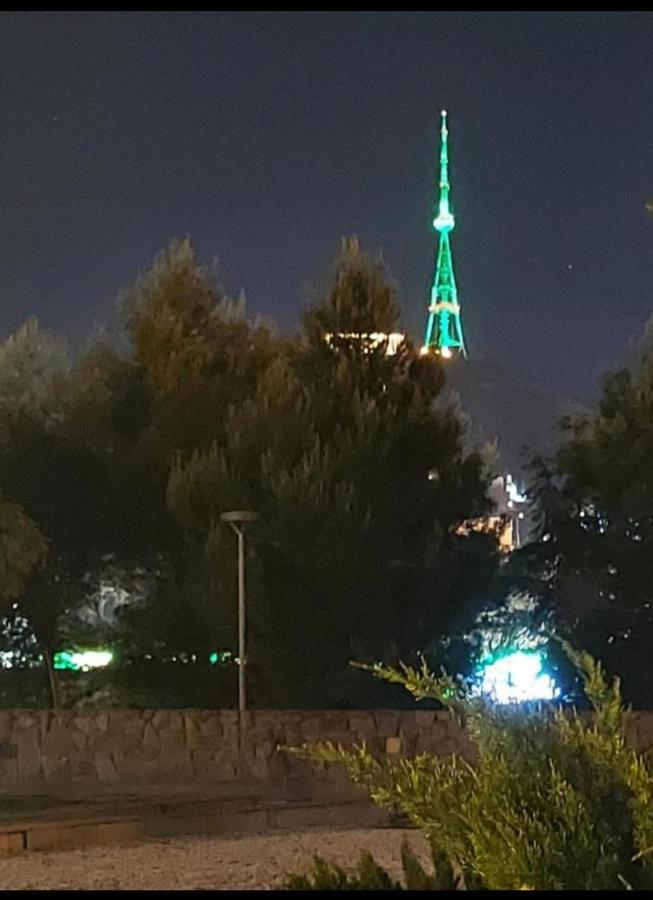 Luka Apartment Tbilisi Bagian luar foto