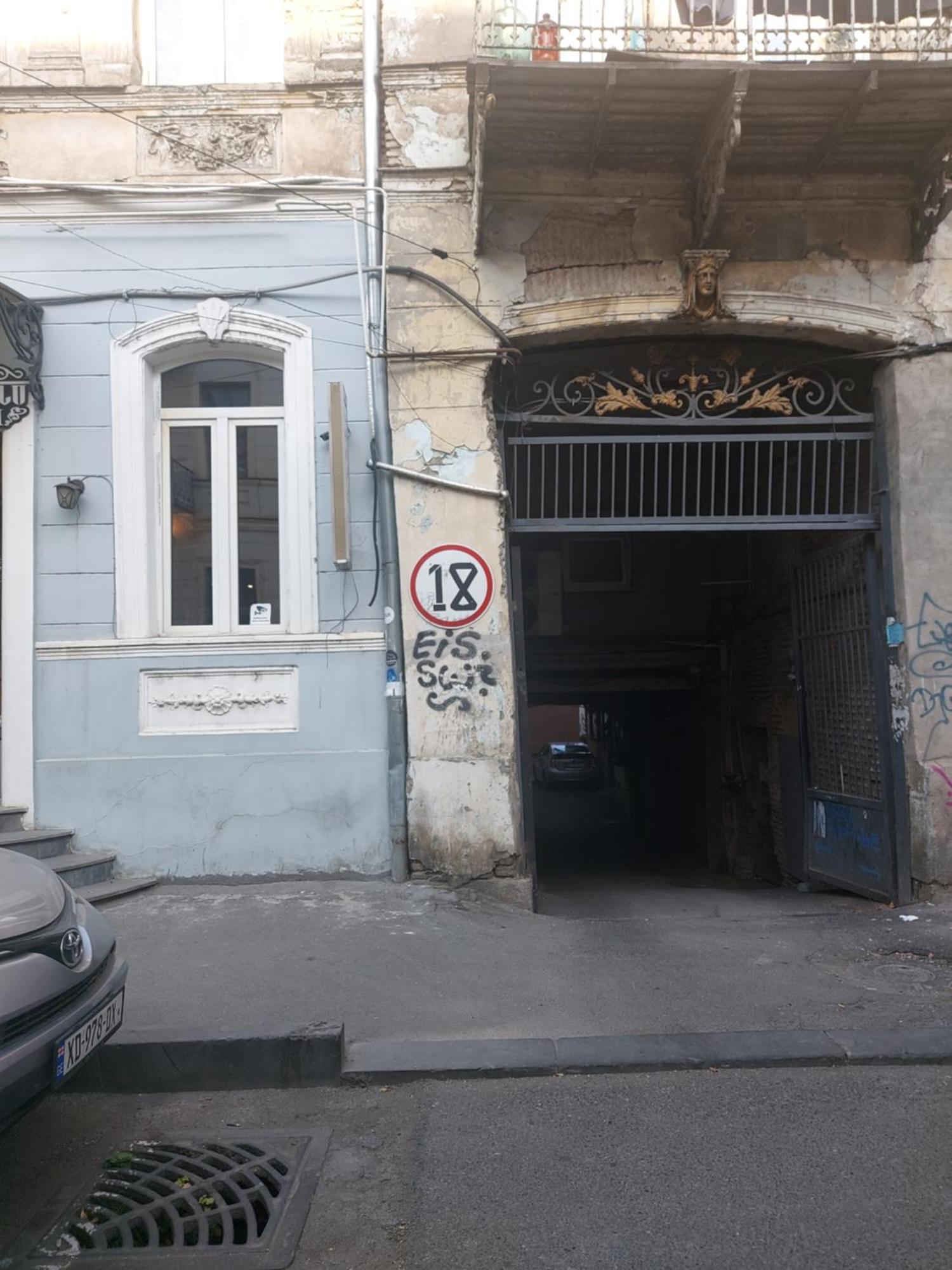 Luka Apartment Tbilisi Bagian luar foto